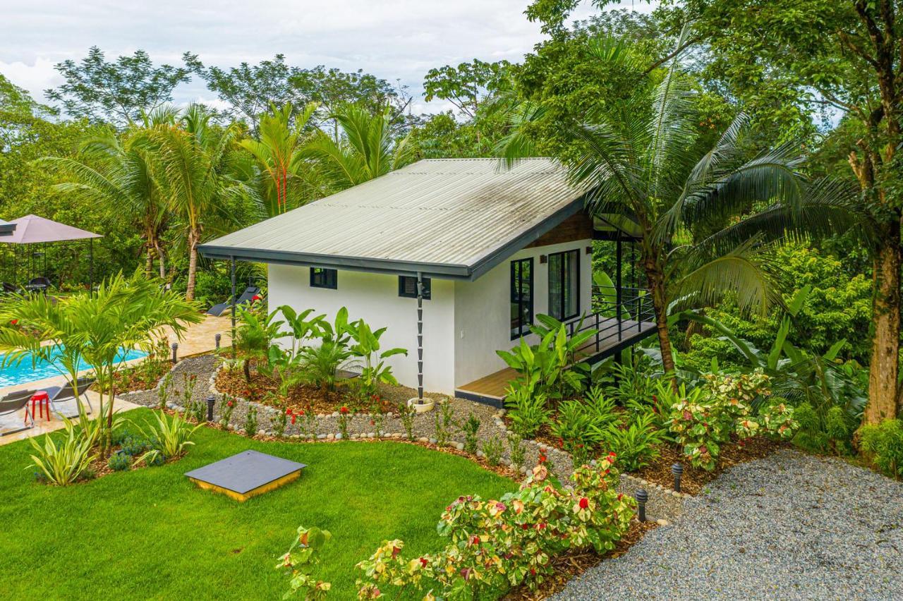 The Sutton - Boutique Jungle Experience Aparthotel Uvita Buitenkant foto